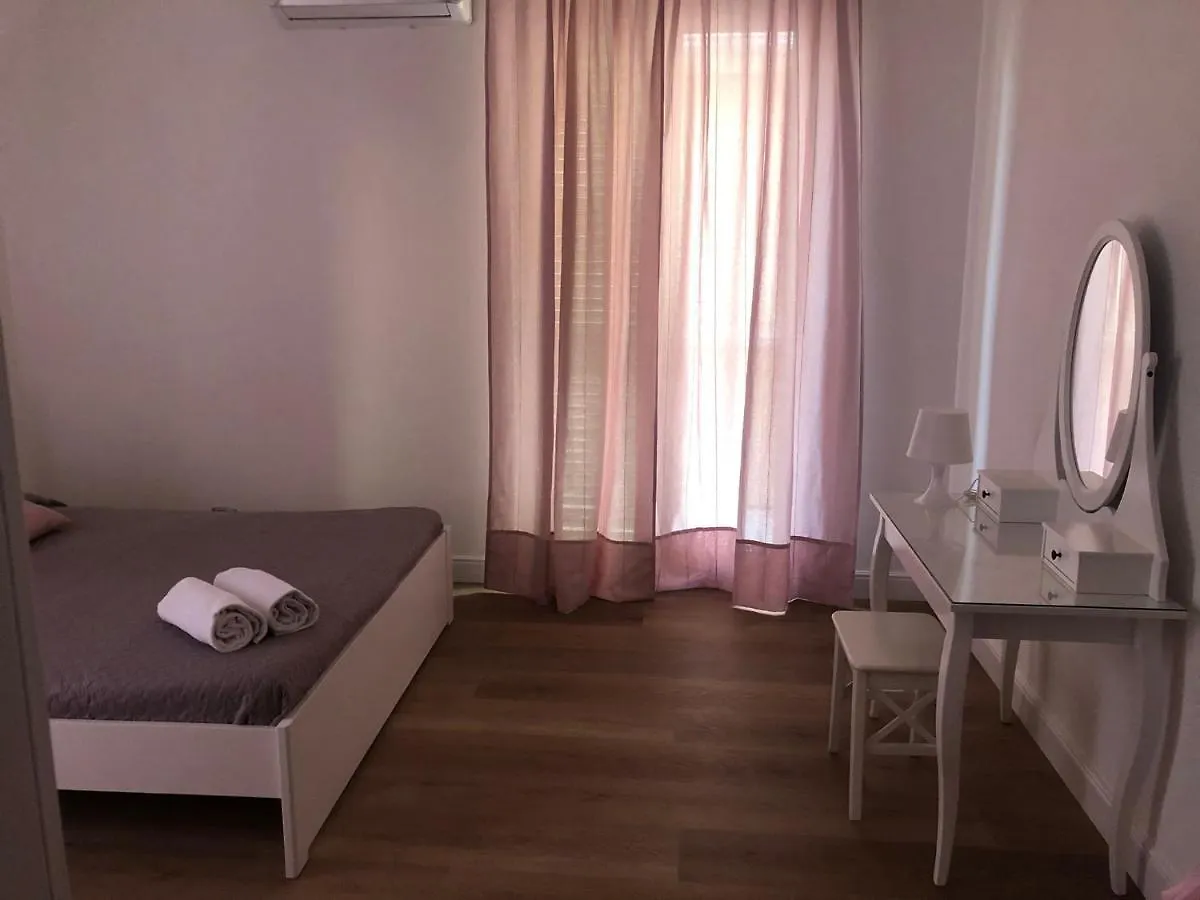 La Maison Bed & Breakfast Favara